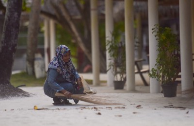 32 ރަށެއްގެ ހާސްކަން ނިމެނީ!