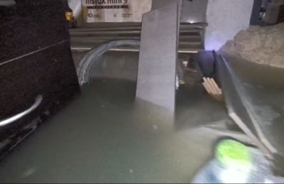 އިހަވަންދޫގައި ފެންބޮޑުވެ 12 ގެއަކަށް ގެއްލުންވެއްޖެ