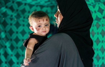 ޣައްޒާގެ 10 މީހުންގެ އާއިލާއެއް ޝަހީދުކޮށްލި އިރު ސަލާމަތްވީ ތިން މަހުގެ ކުއްޖެއް