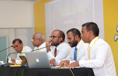 އެމްޑީޕީގެ ކޮންޓްރޯލާ އެކު ރައީސަށް ބޮޑެތި ބާރުތަކެއް!