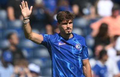 ޕޯޗުގަލްގެ ޕެޑްރޯ ނެޓޯ ޗެލްސީ އަށް