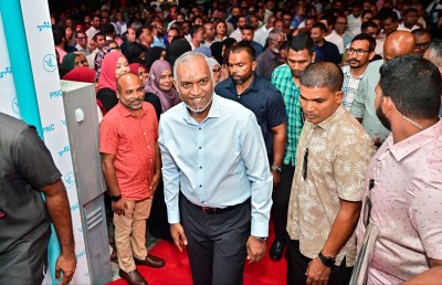 ޝަރުއީ ނިޒާމަށް ނުފޫޒު ފޯރުވާ މީހަކު ސަރުކާރުގައި ހުރިނަމަ ވަކިކުރާނަން: ރައީސް