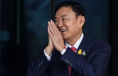 ދަރިކަނބަލުންނަށް ބޮޑުވަޒީރުކަން ލިބުނުތާ އެއް ދުވަސް ފަހުން ތަކްސިންއަށް ރަސްގެފާނުގެ މާފު