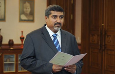 އެންމެންގެ ސުވާލަކީ ހިޔާނާތުގެ ބޮޑުން ދޫކޮށްލުމީ އިންސާފުހޭ؟