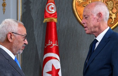 ތޫނިސްގައި ރައްޔިތުންގެ ވިސްނުން ވެސް ދެކަފިވެފައި