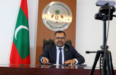 ދެމެހެއްޓެނިވި ތަރައްގީގެ ލަނޑުދަނޑިތައް ހާސިލު ވާނީ ގައުމުތަކުގެ ގުޅުން އިތުރަށް ހަރުދަނާކުރެވިގެން: ޒަމީރު