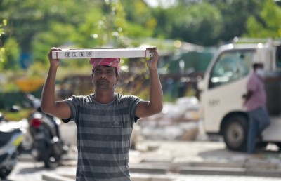 ހިޔާ ފްލެޓްތަކުގައި އޮތީ ބިދޭސީންގެ ބާރު، އަގުތައް ހުރީ އަތްފޯރާފަށަކު ނޫން!