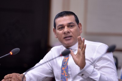 ތާރީޚުން ޢިބުރަތް ހޯދައި ޤައުމުގެ މިނިވަންކަމާއި ސިޔާދަތު ދަމަހައްޓަން މަސައްކަތްކުރަންޖެހޭ: ސިޔާމް