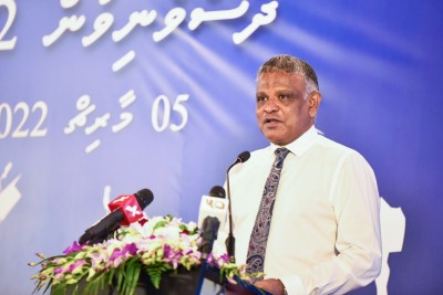 ސަރުކާރުގެ އެކަނި މަސައްކަތުން ފަންނީ ޒުވާނުން ބިނާ ނުކުރެވޭނެ: މިނިސްޓަރު