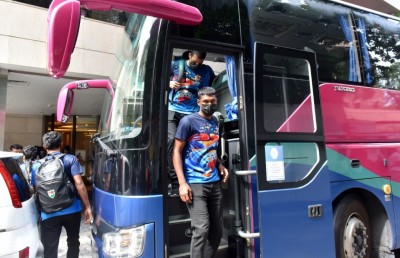 ގައުމީ ޓީމު ރާއްޖެ އަތުވެއްޖެ، ކޭމްޕް ކުރީ ޖެން ހޮޓަލުގައި