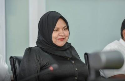 ސިހުރުގެ މައްސަލާގައި ހެކި ނެތުމުން ޝަމްނާޒަށް ދައުވާ ނުކުރަން ނިންމައިފި