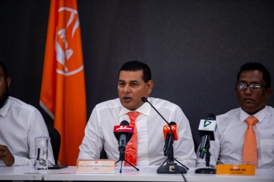 ޖޭއެސްސީގައި ސިޔާސީ މީހުން ތިބެގެން ޢަދުލު އިންސާފު ގާއިމެއް ނުކުރެވޭނެ: ސިޔާމް