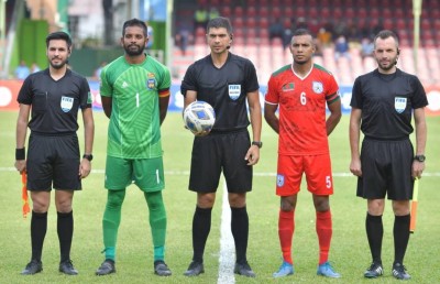 ބަންގްލަދޭޝް އާއި ލަންކާ މެޗުން މުބާރާތް ފަށައިފި