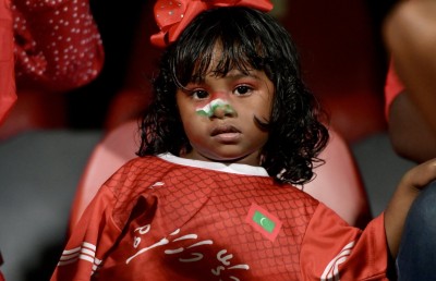 ރާއްޖެ އަތުން ނޭޕާލް މޮޅުވެއްޖެ