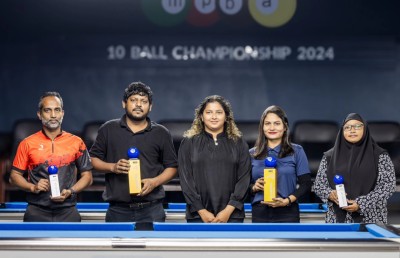 ބިލިއާޑް 10 ބޯލް ޗެމްޕިއަންޝިޕް ފަޔާޒާއި ދީނާ އަށް