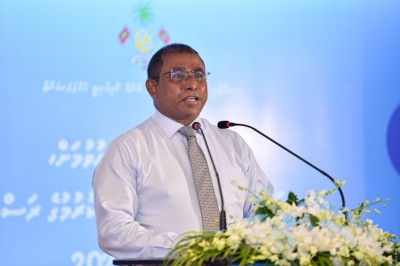 ޓޫރިޒަމް ރަންޔޫބީލް: ޑައިވިން ހަރަކާތަކާ އެކު ފޮޓޯ މުބާރާތެއް