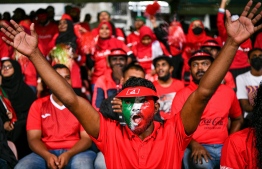 ހޯމްގައި ނޭޕާލް އަތުން ދިވެހިން ބަލިވުން ބަލައެއް ނުގަނެވޭ