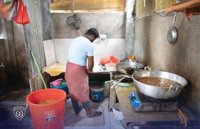 އަނެއްކާވެސް ރެއިޑެއް: ހެދިކާ މަތީގައި ހުރީ މުންޑު އަޅާފައި!