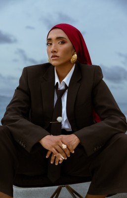 ހަމްނާ ދެއްކީ މިޔަރެއްގެ ހިތްވަރު