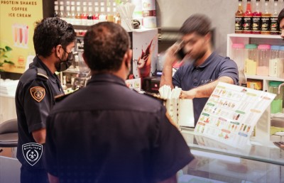 މުޑުދާރުކޮށް ފޯއް ކޮށައި ވިއްކަމުން ދިޔަ ދެ ބިދޭސީއަކު ހުއްޓުވައިފި