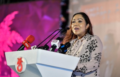 ނަހުލާ، ކުންފުންޏަކުން ނެންގެވި ކަމަށް ބުނާ މިލިއަނަކަށް ވުރެ ގިނަ ރުފިޔާ ދައްކަން އަންގައިފި