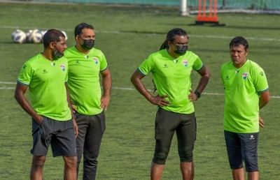 ދިވެހި ކޯޗުންނަށް ވާނެކަން ސާބިތުކޮށްދިނުމުގެ އަޒުމް އެބައޮތް: ސުޒޭން