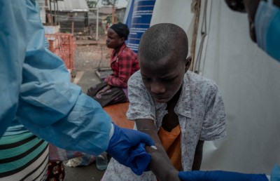 އެމްޕޮކްސް އަކީ އާ ކޮވިޑެއް ނޫން: ޑަބްލިޔުއެޗްއޯ