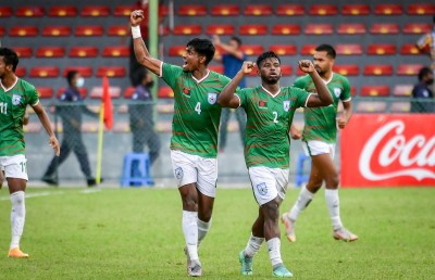 ތަޖުރިބާގެ ބޭނުން ނުކުރެވުމުން އިންޑިއާއަށް ލިބުނީ އަދަބެއް