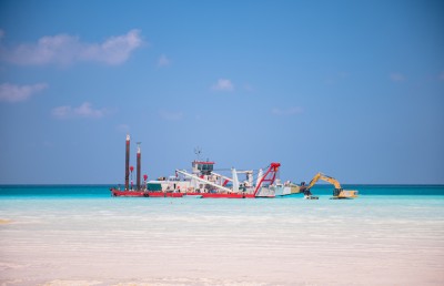 ވިޔަފާރި އުސޫލުން ހިއްކާ ތަންތަނުން ޑްރެޖިން ފީއެއް ނަގަން ހިމަނައިފި