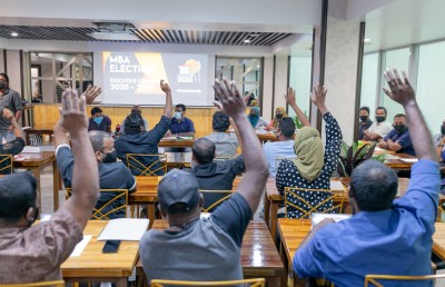 "ކަރުދާސް ކްލަބްތައް" ނުކުމެ އެސޯސިއޭޝަންތަކުގެ އިންތިހާބުތައް ހަރާބު ކުރަނީ، "ދޮވެލަން" ވީ ފަހަރު!