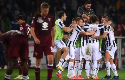 މޮޅަކަށް ފަހު މޮޅެއް، ޔުވެންޓަސް މަޑުމަޑުން ކުރިޔަށް