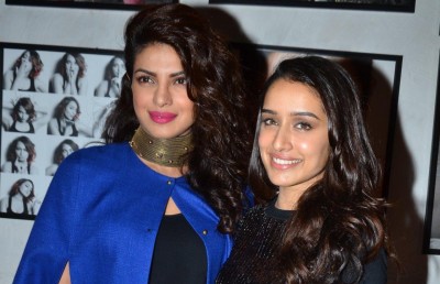 ޝްރައްދާ އިންސްޓަގްރާމްގައި ޕްރިޔަންކާ ފަހަތަށް ޖައްސާލައިފި