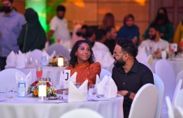 މަހުޖަނުންނަށް ފާޑު ނުކިޔާ، އިހުތިރާމް ކުރޭ: ނަސީމް