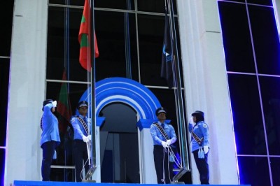 ފުލުހުންގެ ދުވަހުގެ ދިދަ ނެގުމުގެ ރަސްމިއްޔާތު މާލެއާއި އަތޮޅުތަކުގައި ބާއްވައިފި