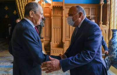 ބިދޭސީ ކުލީ ސިފައިން ލީބިޔާ އިން ފައިބަންޖެހޭ: ރަޝިޔާ، މިސްރު