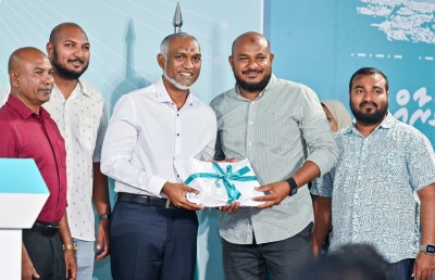 އިއްޔެ ކުރަން އުޅުނީ ސީދާ ބަޣާވާތެއް، އަޑީގައި ތިބި ބަޔަކަށް އަދަބު ދޭނެ: ރައީސް