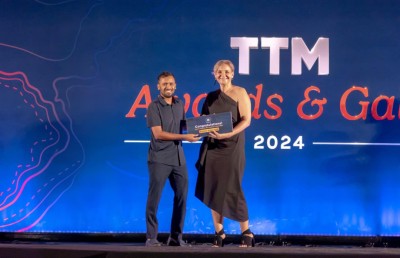 ޓީޓީއެމް ގާލާ ނައިޓުގައި ތިން ނަސީބުވެރިންނަށް އެލައިޑުގެ ތިން ޕްލޭނެއް