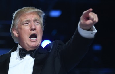 ތާލިބާނުންނަށް ޓުވިޓާ ބޭނުން ކުރެވޭ، އަހަންނަކަށް ނެތް: ޓްރަމްޕު