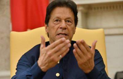 ކޮންމެވެސް ދުވަހަކުން، އެމެރިކާއިން ތާލިބާނުން ގަބޫލުކުރަންޖެހޭނެ: ޕާކިސްތާން