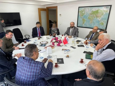 އޭޝިއާ ޔުނިވާސިޓީތަކުގެ ބައްދަލުވުމުގައި އައިޔޫއެމްގެ ވައިސް ޗާންސެލާ ބައިވެރިވެ ވަޑައިގެންފި