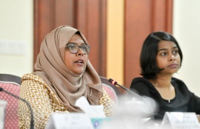 ޗީފް ޖުޑީޝަލް އެޑްމިނިސްޓްރޭޓަރު ރިޒްނާގެ މައްސަލަތަކެއް ޖޭއެސްސީއިން ބަލަނީ