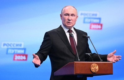 ހައްޔަރުކުރިޔަސް ހެޔޮ ކަމަށް ޕުޓިން މޮންގޯލިއާއަށް ވަޑައިގަންނަވަނީ