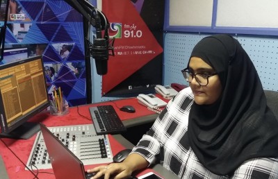 ދިވެހި ފުޓްބޯޅަ "އިންޓަނޭޝަނަލް" ކުރި ބައްޕަގެ ފަހަތުން ދަރިފުޅު