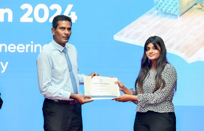 ވިލާ ކޮލެޖުގެ ފުރަތަމަ އިންޓީރިއާ އާކިޓެކްޗާ އެގްޒިބިޝަން ބާއްވައިފި