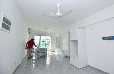 ވިނަރެސްގެ ފްލެޓްތައް ނިންމުން ތިން މަސް ލަސްވެއްޖެ