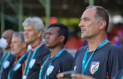 ޓެކްނިކަލީ އެންމެ މޮޅީ އަހަރެމެން، އެކަން ދަނޑުމަތިން ސާބިތުކޮށްދޭން ޖެހޭ: އިންޑިއާ ކޯޗު