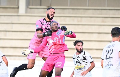 ބަނގުރޫޓުވި ބޯޑޯގެ އާ ފެށުން: ސަލާމަތްވީ ކީޕަރު ޖެހި ގޯލުން