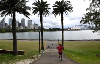 ސިޑްނީ، ކޮވިޑާ އެކުގައި އުޅެން ފަށައިފި