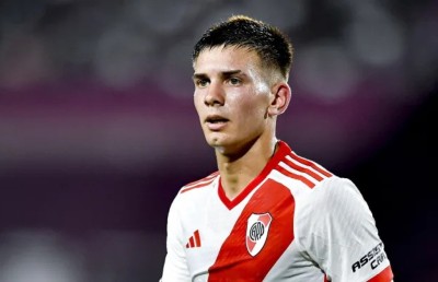 ރެއާލްގެ ވާހަކަތައް ރިވަޕްލޭޓުން "ލީކުކުރުމުން" މައްސަލަ ޖެހިއްޖެ