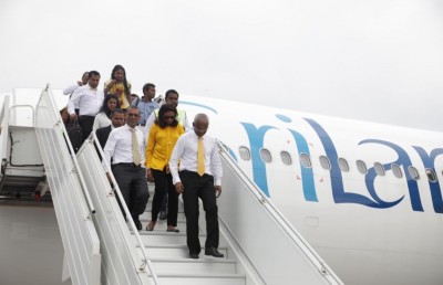 ތިން ދުވަހުގެ ދަތުރެއް، ނަޝީދަށް އެއާޕޯޓުން މަރުހަބާ ދަންނަވާނީ ރައީސް